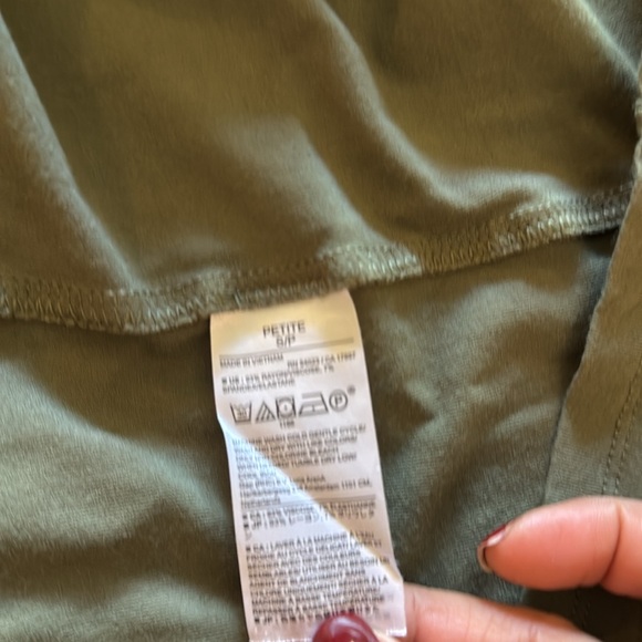 Banana Republic Women’s V neck Tshirt Dress Sleeveless Color Olive Size … - Picture 11 of 13